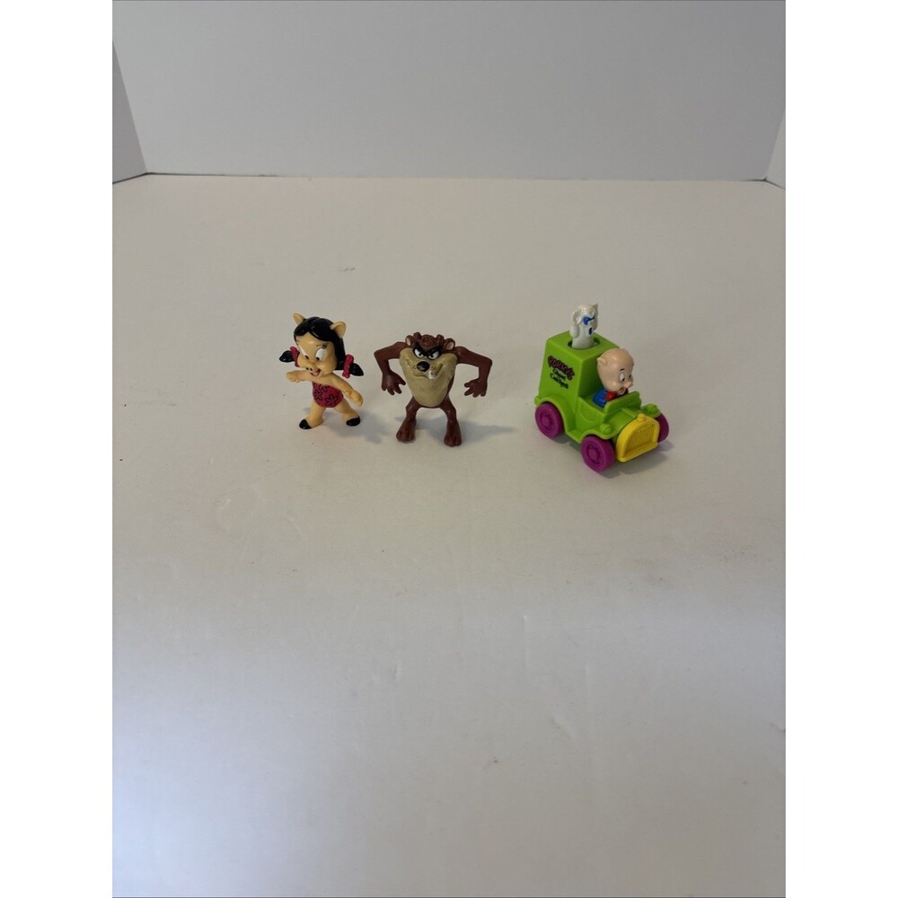 Lot Of 3 1992 Warner Bros Looney Tunes Porky's Ghost Catcher's Petunia Tazmanian